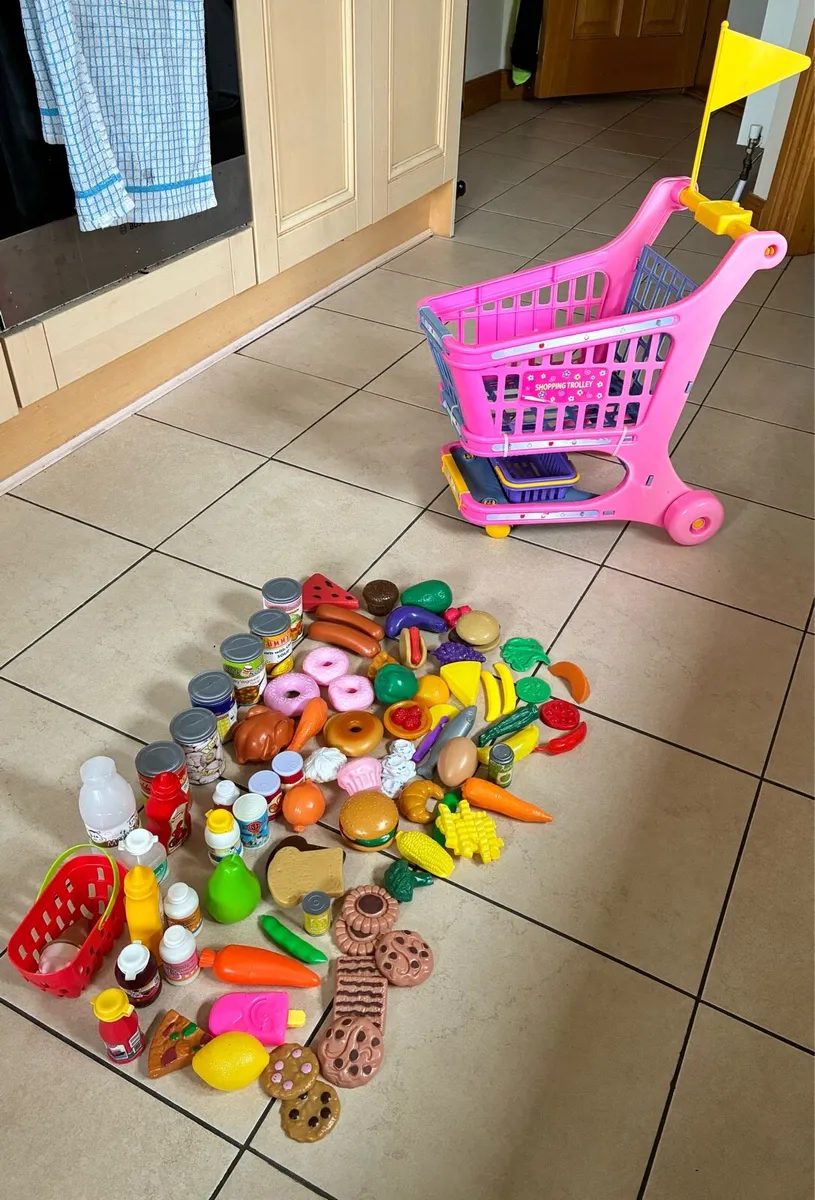 Toy Kitchen - Image 4