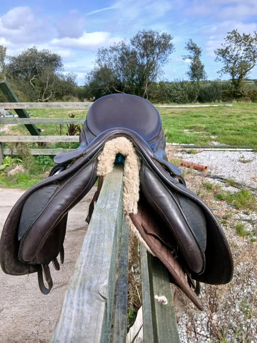Kent and Masters saddle - Image 4