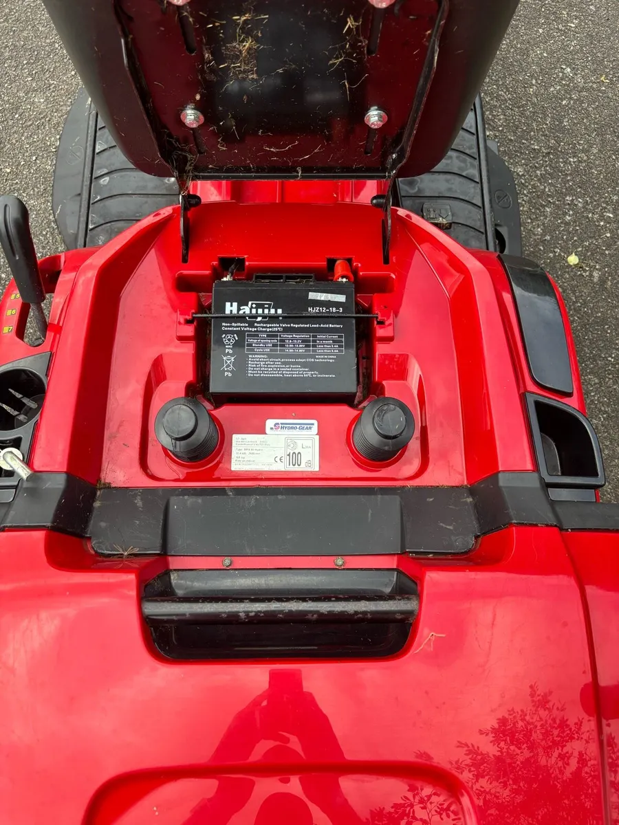 Castlegarden XDC 180 ride on mower - Image 3