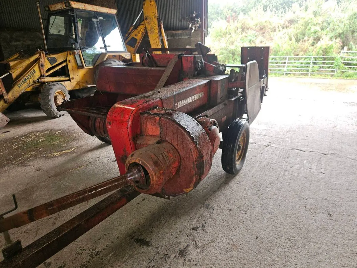 Massey feeguson 20-8 - Image 1