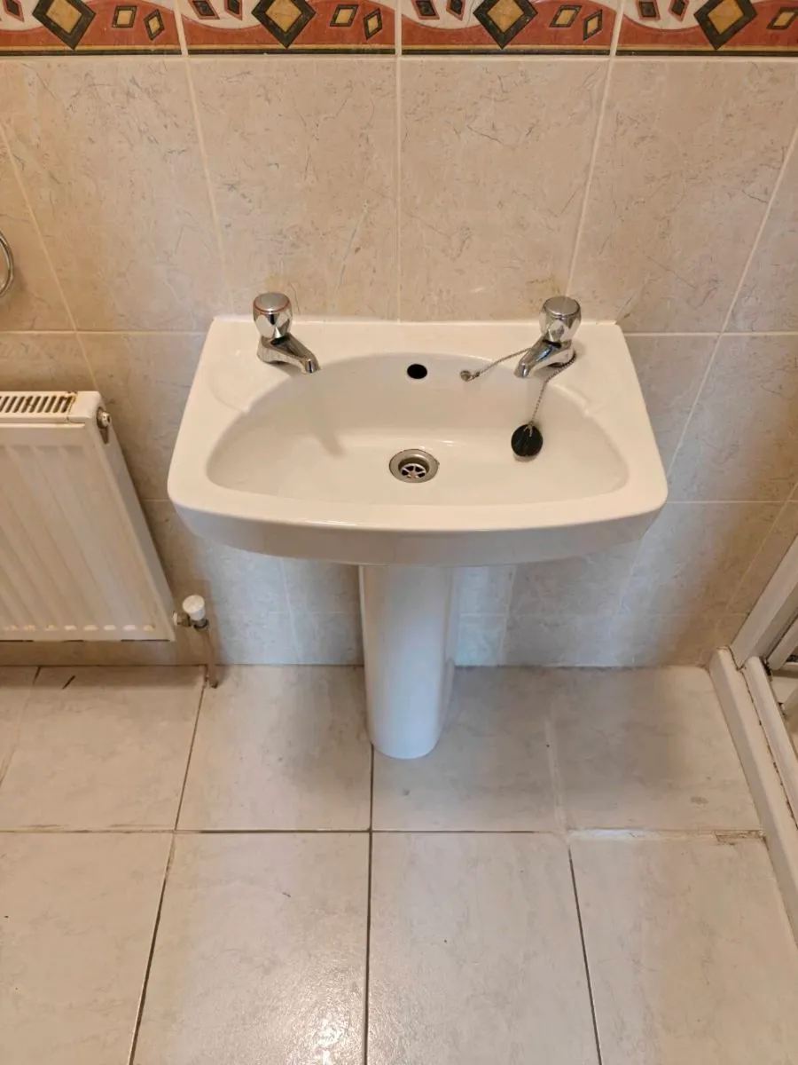 Sink & Pedestal - Image 1