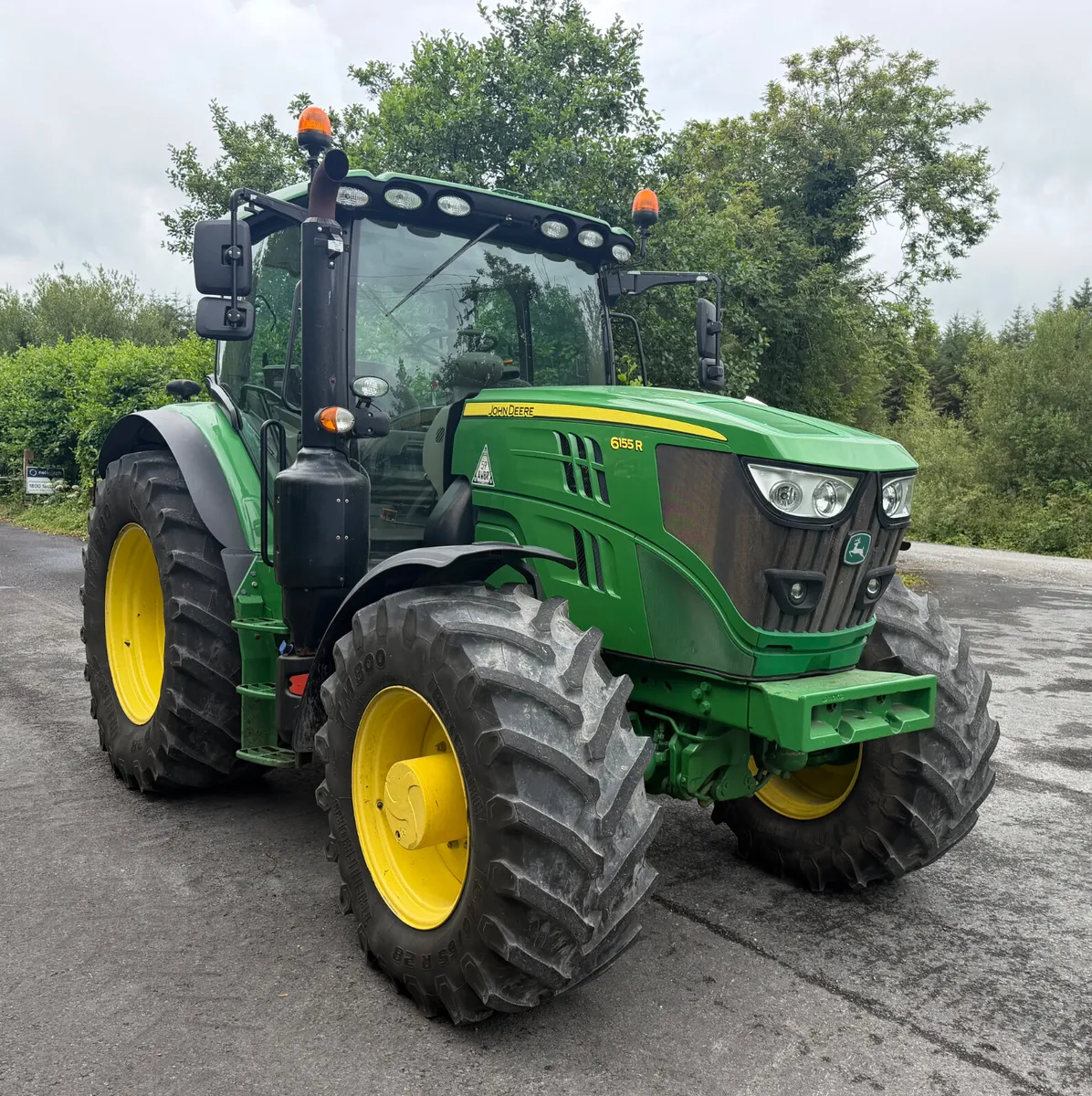 202 JOHN DEERE 6155R **50KM/HR AUTOQUAD** - Image 4
