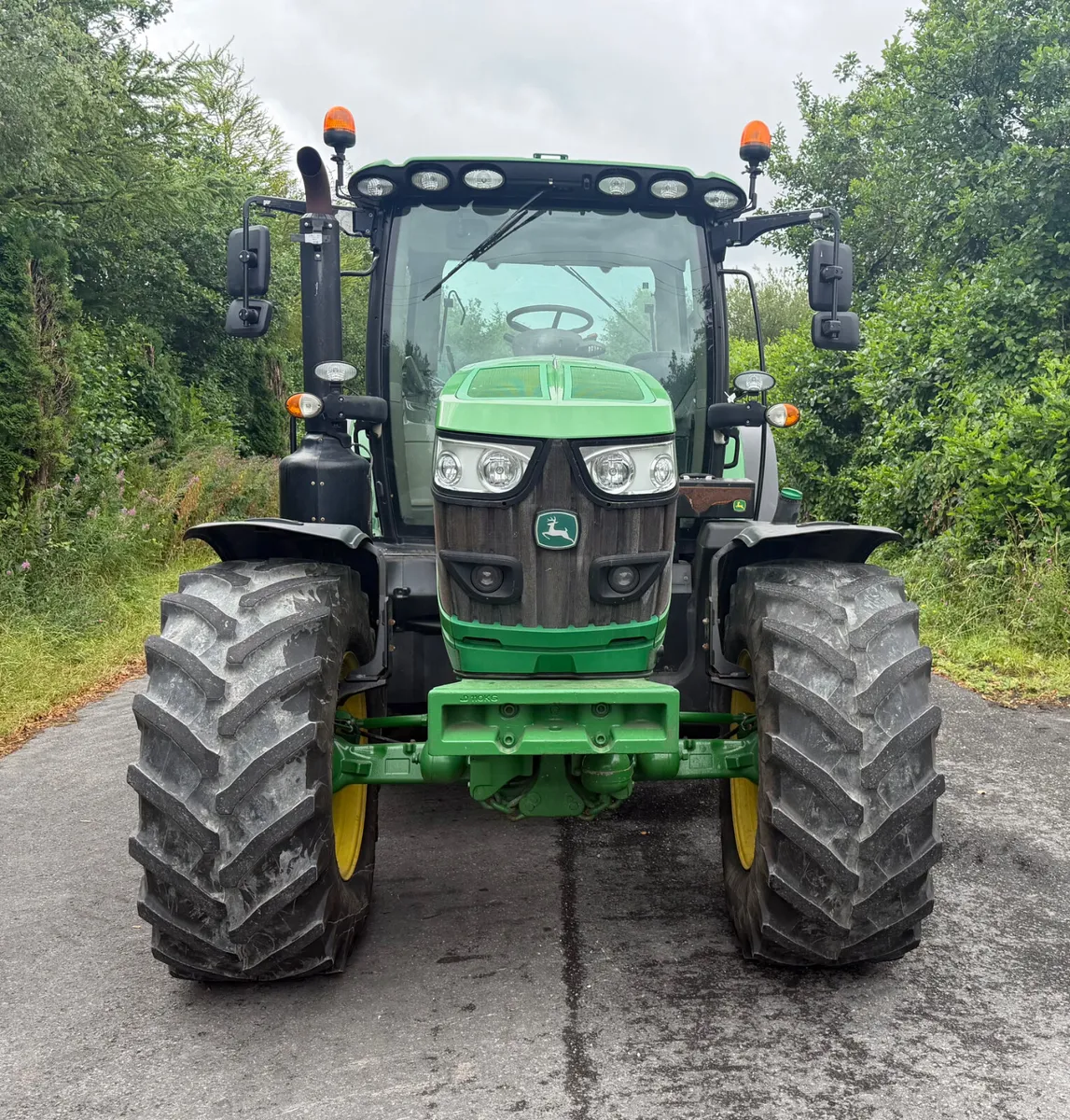 202 JOHN DEERE 6155R **50KM/HR AUTOQUAD** - Image 3