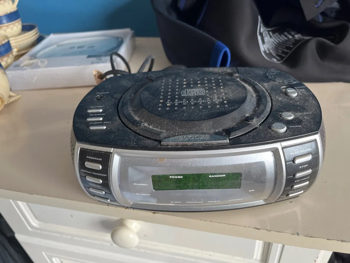 Radios - Image 3