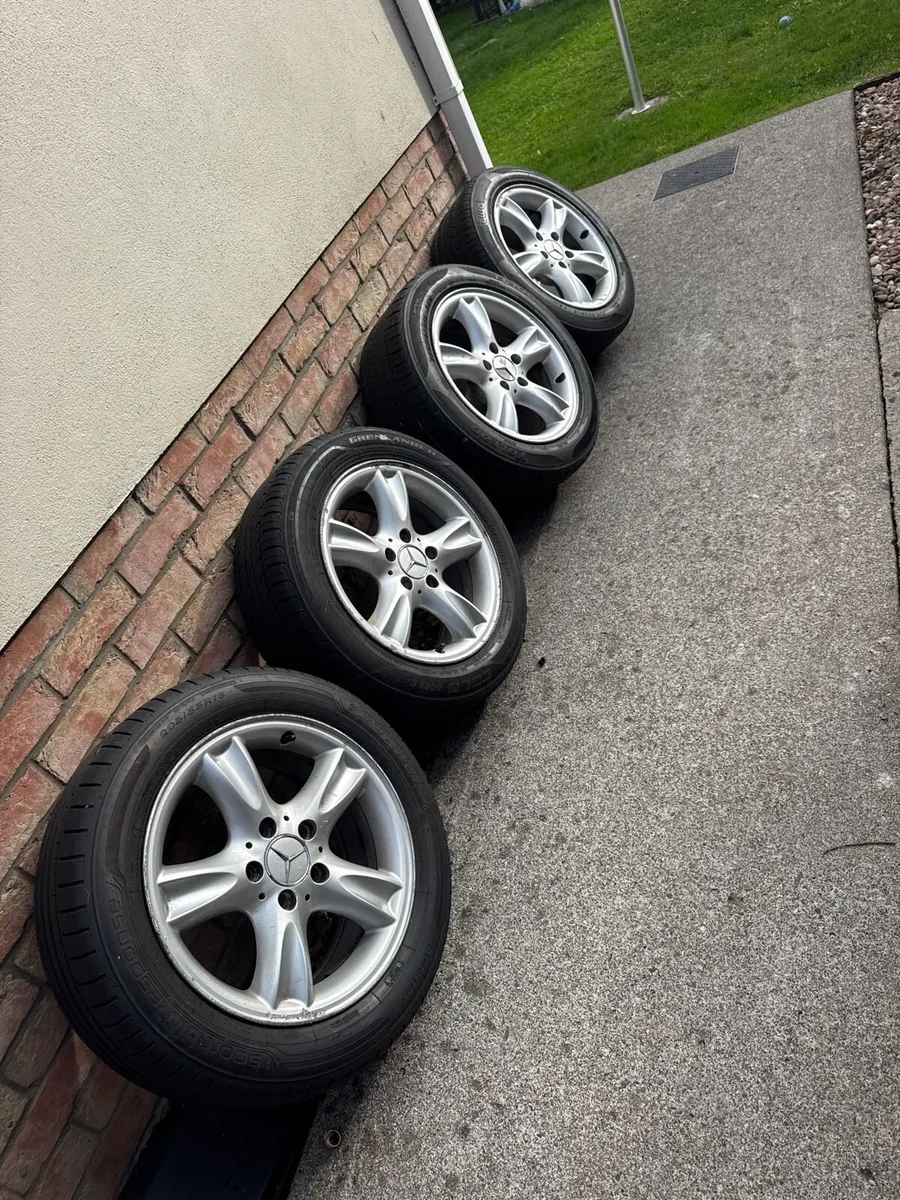 Mercedes CLK alloy wheels - Image 1