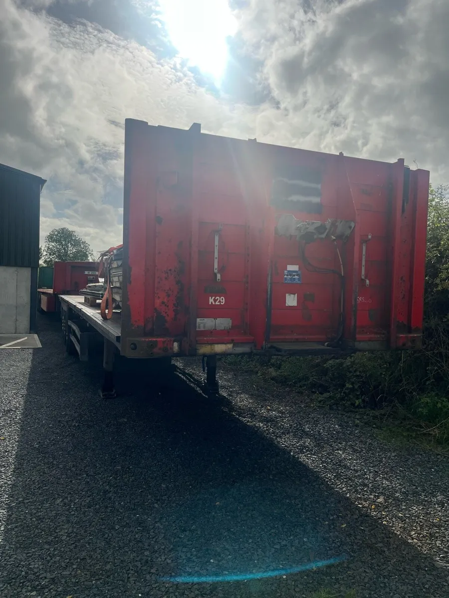 Schmitz Flat Trailer 45ft - Image 2