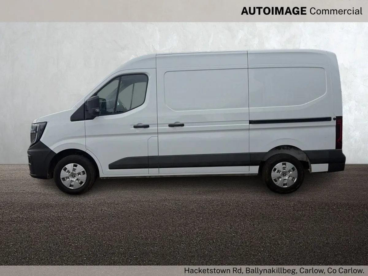 Renault Master 170BHP MWB EX VAT PRICE DISPLAYED - Image 4