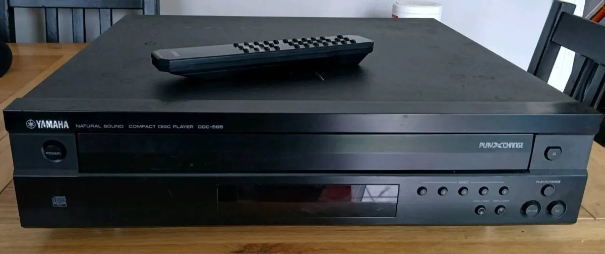 Cd player - Image 1