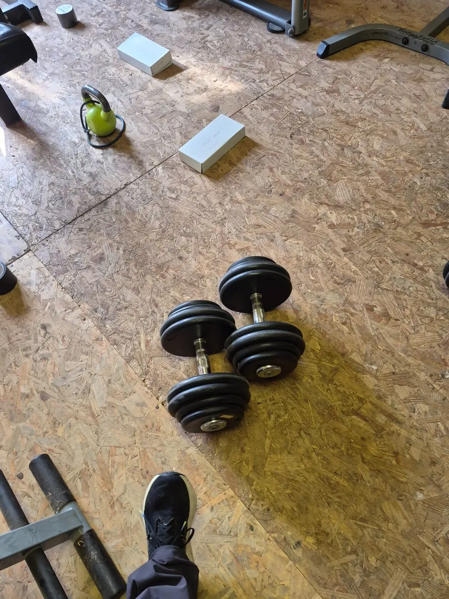 gym equipment - Image 4