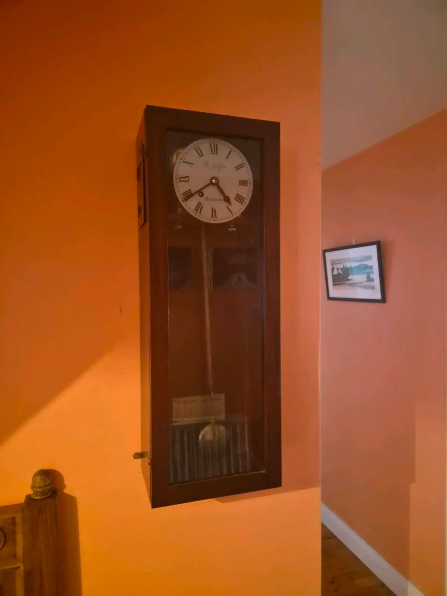Fusee wall clock - Image 1