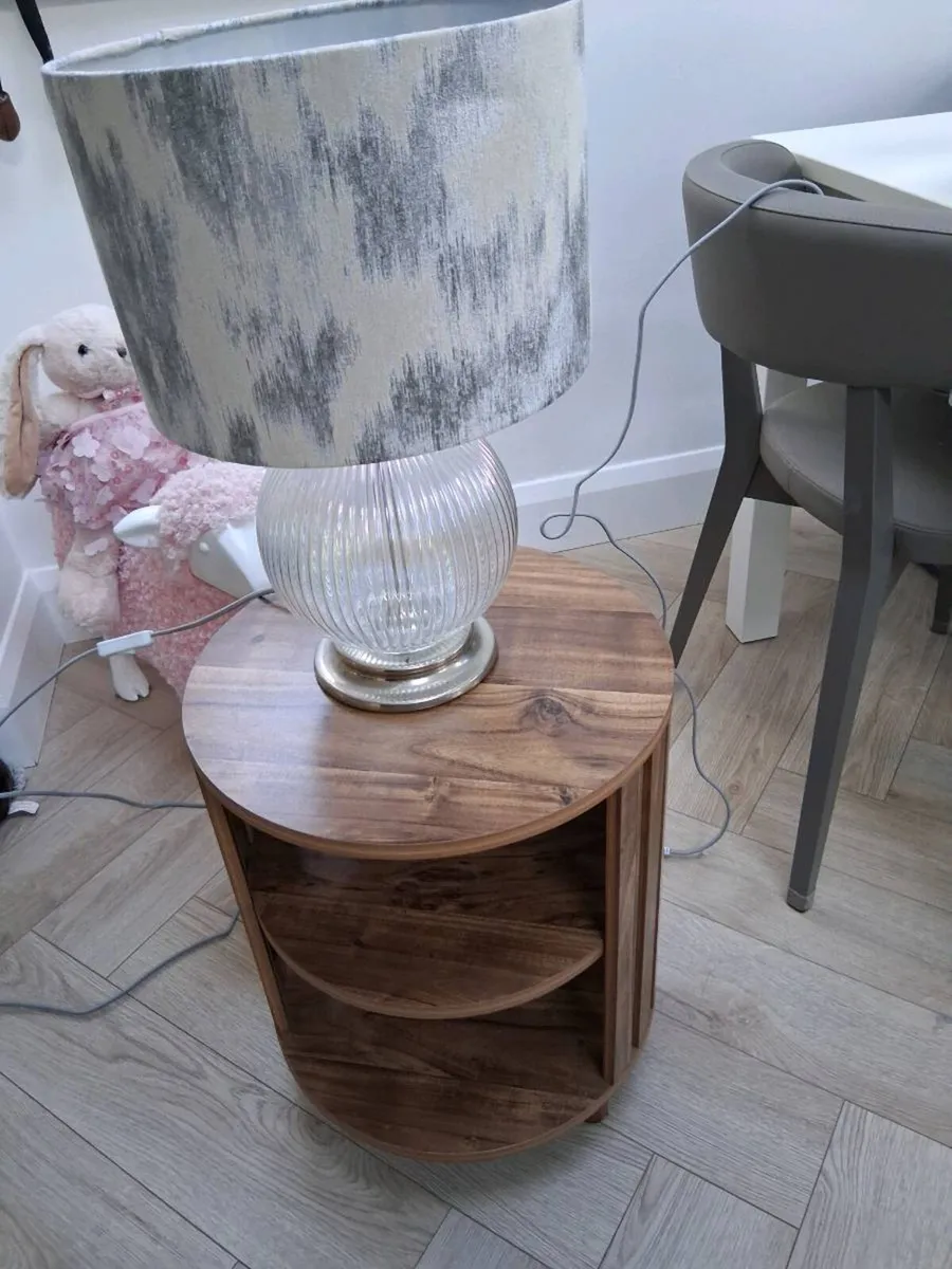 2 lamps - Image 3