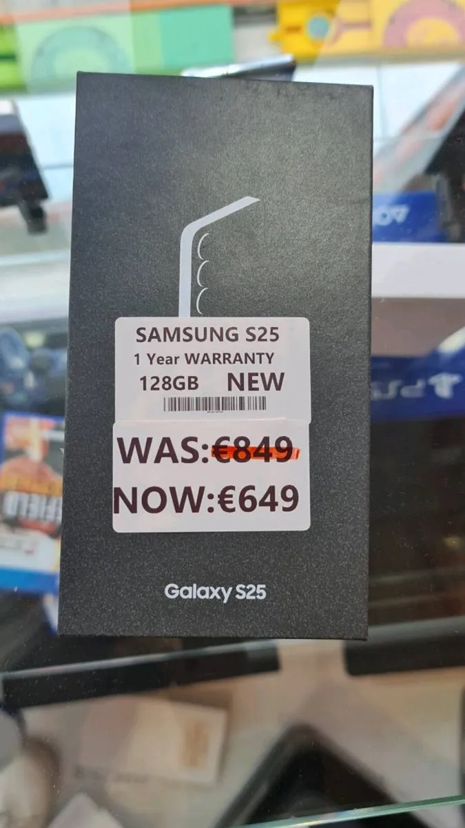 SAMSUNG S25 128GB NEW 1YEAR WARRANTY