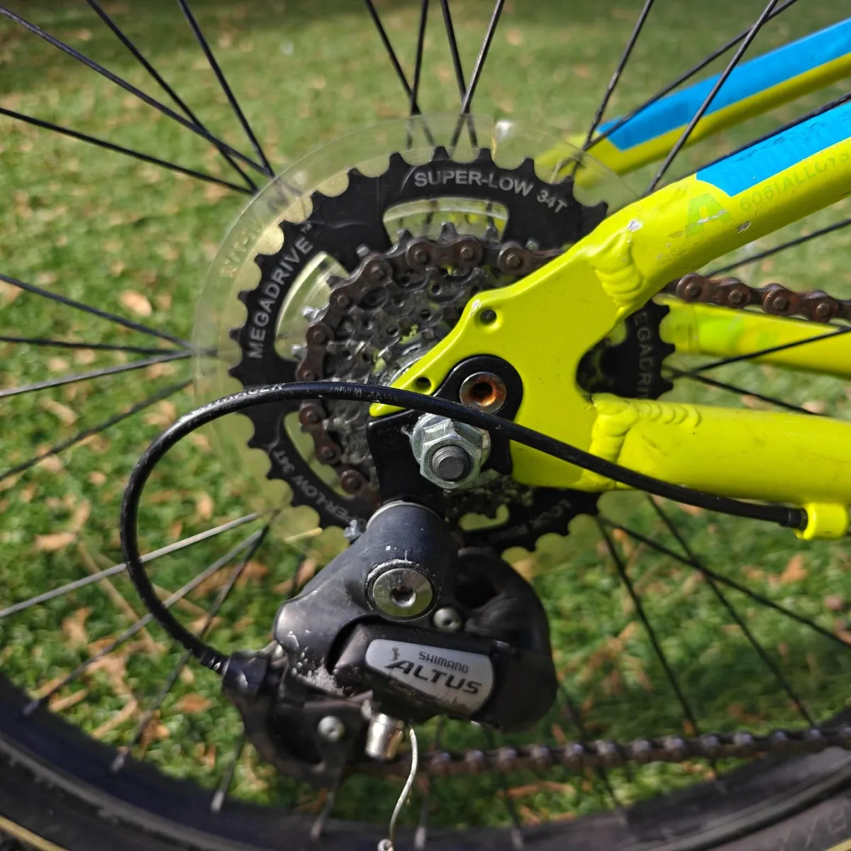 Felt 24" kids bike - Image 2