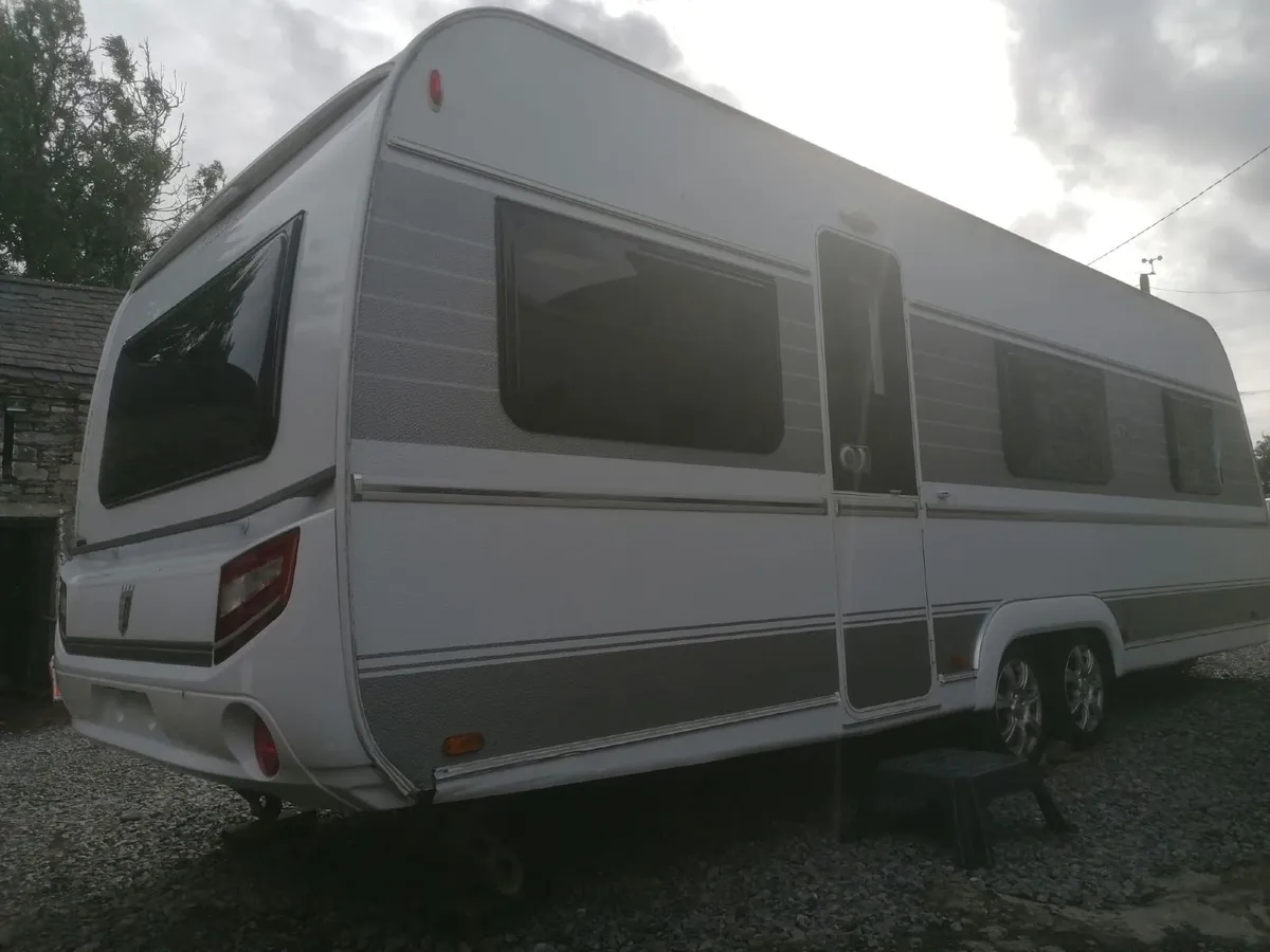 2016 Tabbert Bellini fixed bed 5/6 birth caravan i - Image 2