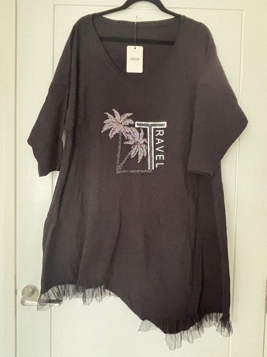 Brand new tunic- size 16/18/20/22 - Image 1
