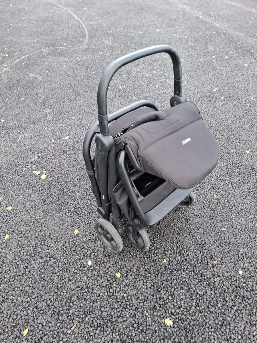 Zummi Zip2 Stroller Black - Image 2