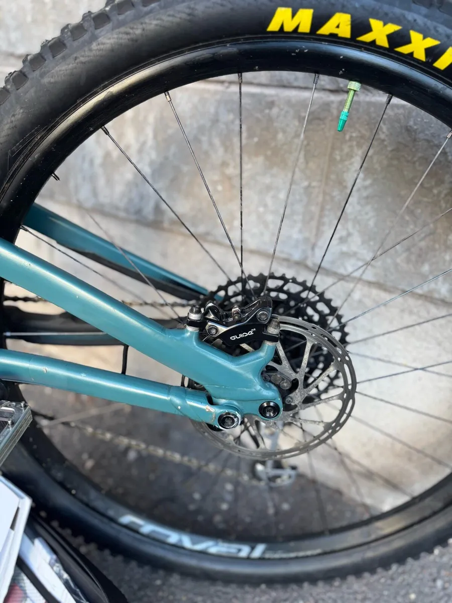 Electric Specialized Turbo Levo SL,Like New - Image 4