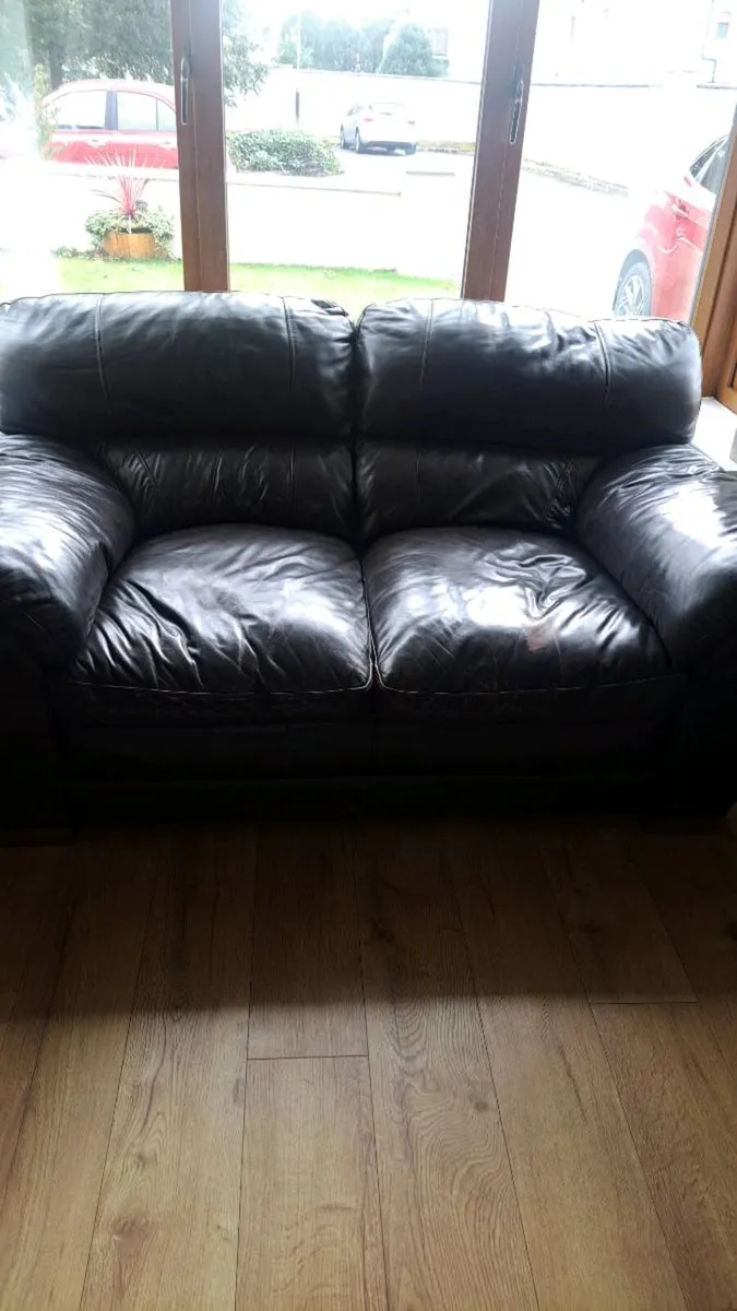 Leather sofas - Image 1