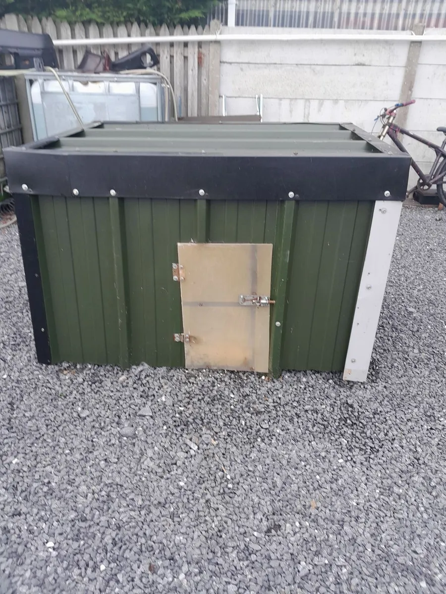 Dog box - Image 4