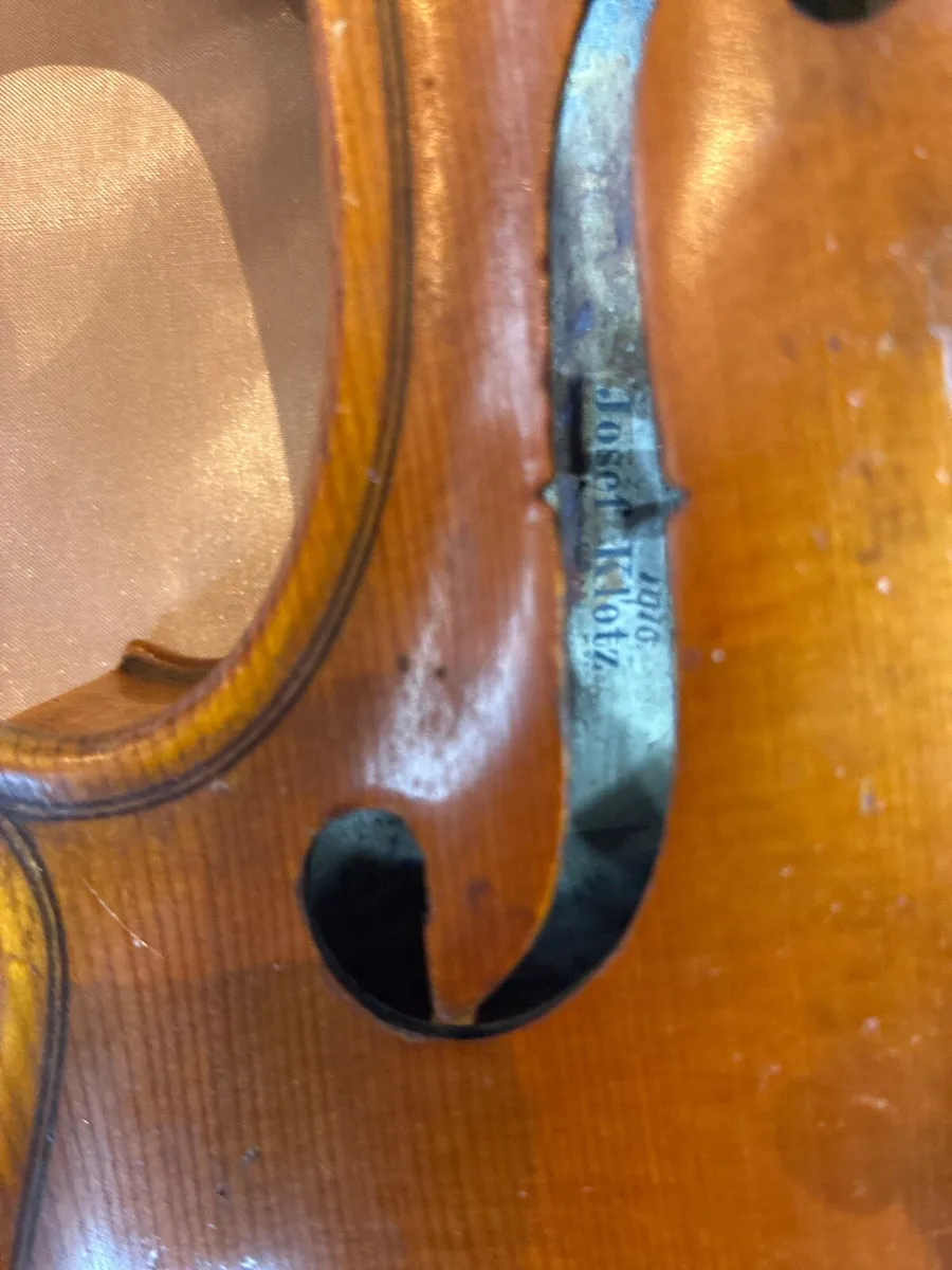 German violin with Klotz label - Image 1