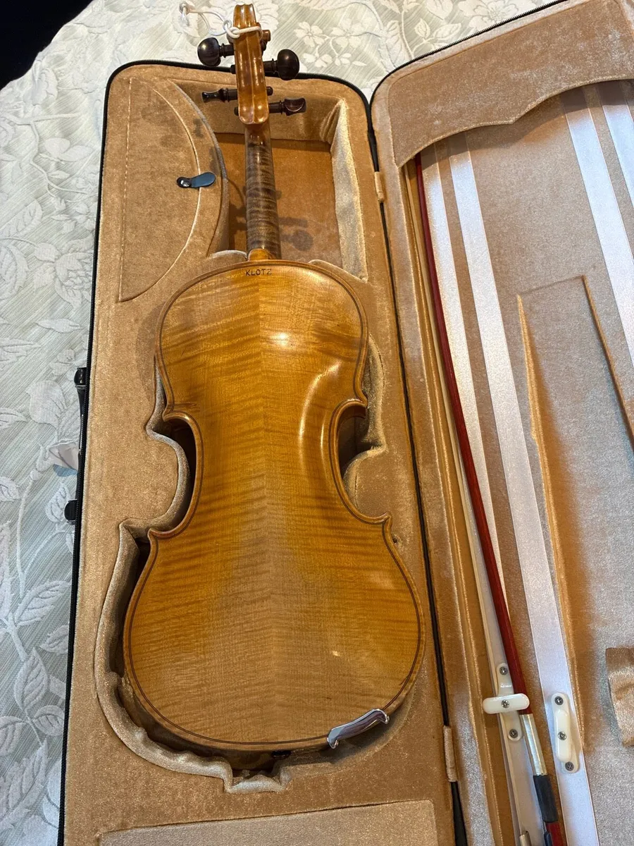 German violin with Klotz label - Image 3