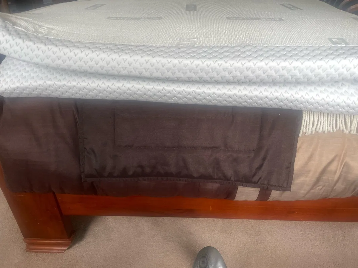 4 foot bed mattress topper - Image 2