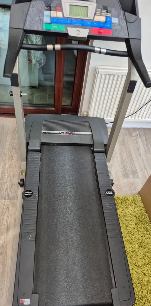 Pro-Form 570 V Folding Treadmill - Image 3