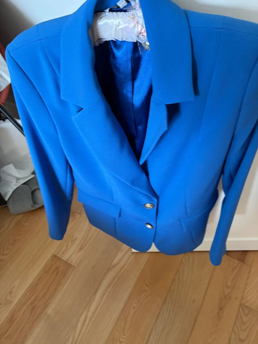 Ladies designer trouser suit new - Image 1