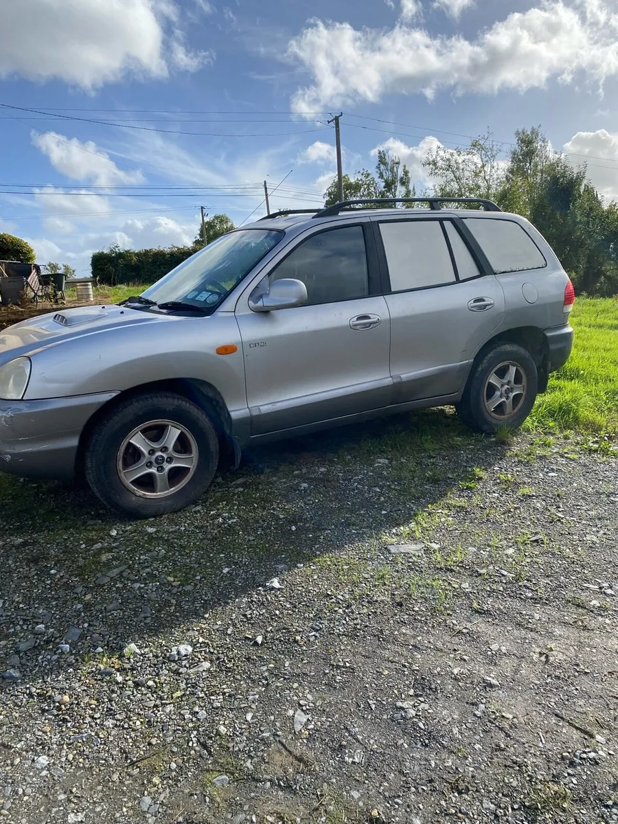 Hyundai Santa Fe - Image 2