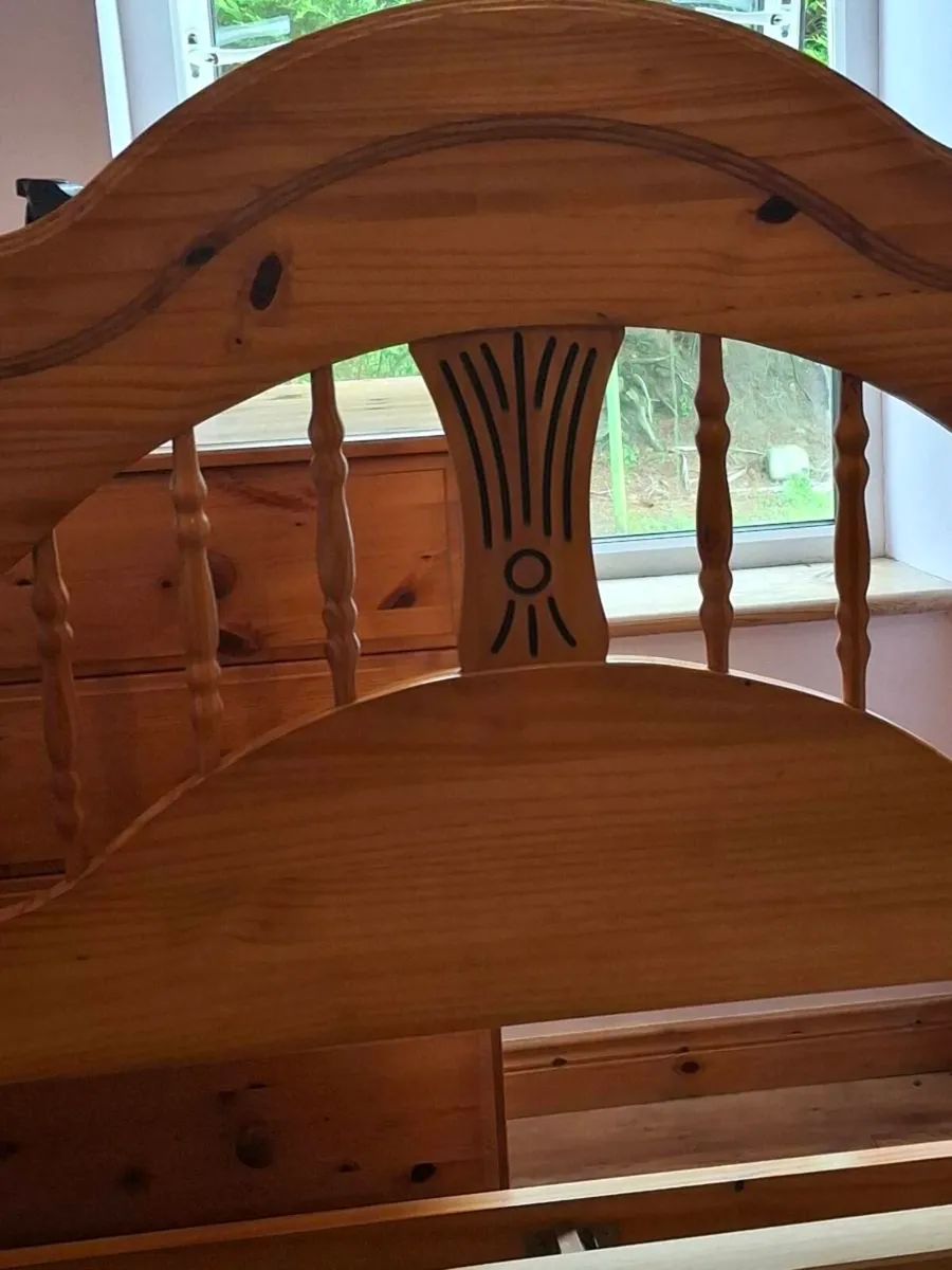 King size bedframe - Image 4