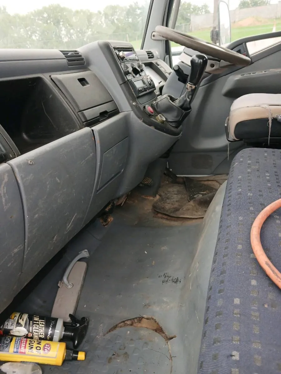 3 ton lorry - Image 2