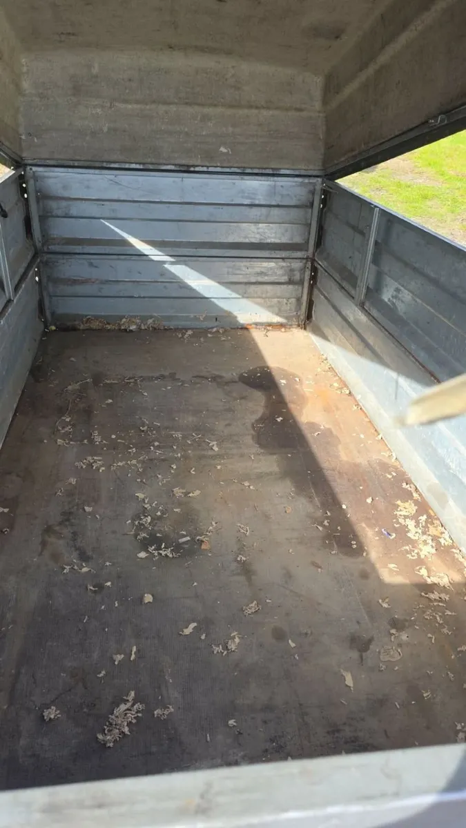 8x4 box trailer - Image 1