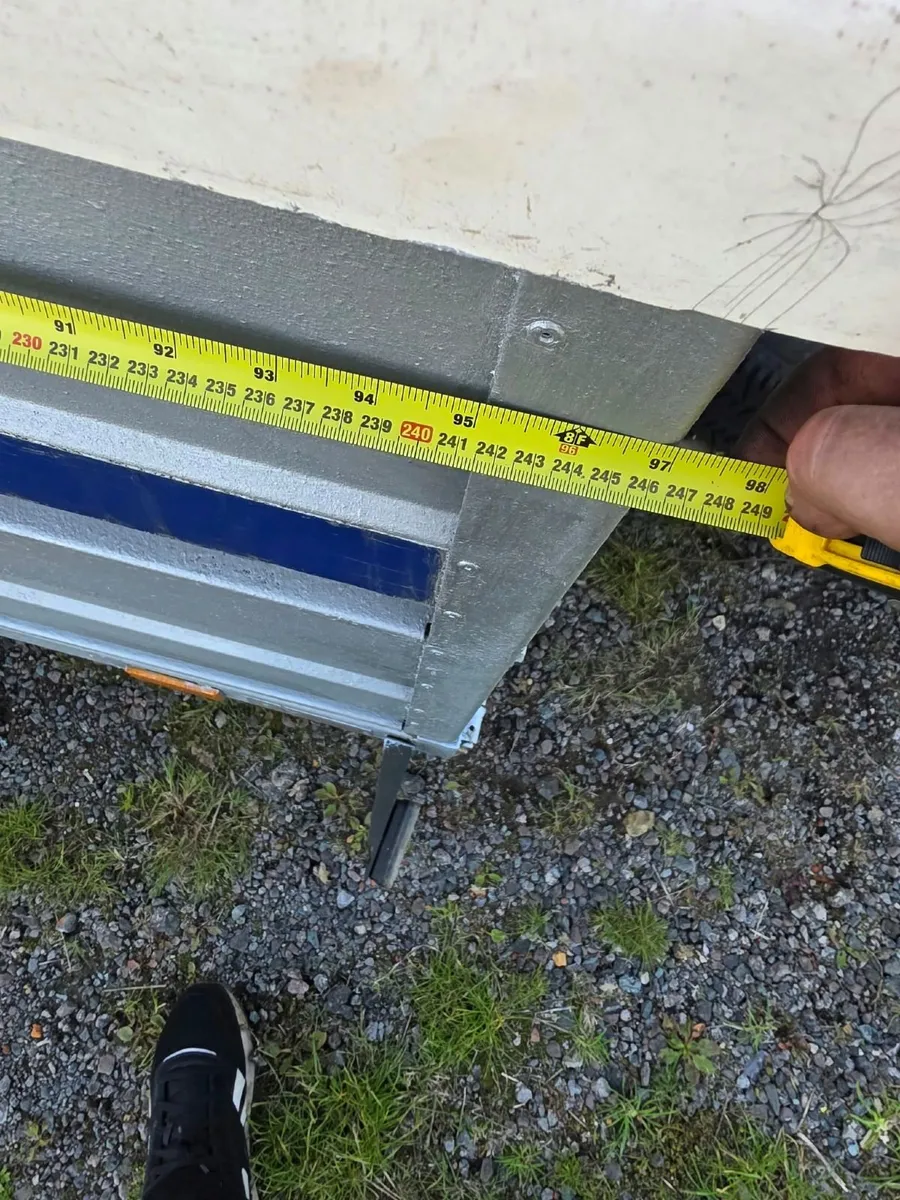 8x4 box trailer - Image 3