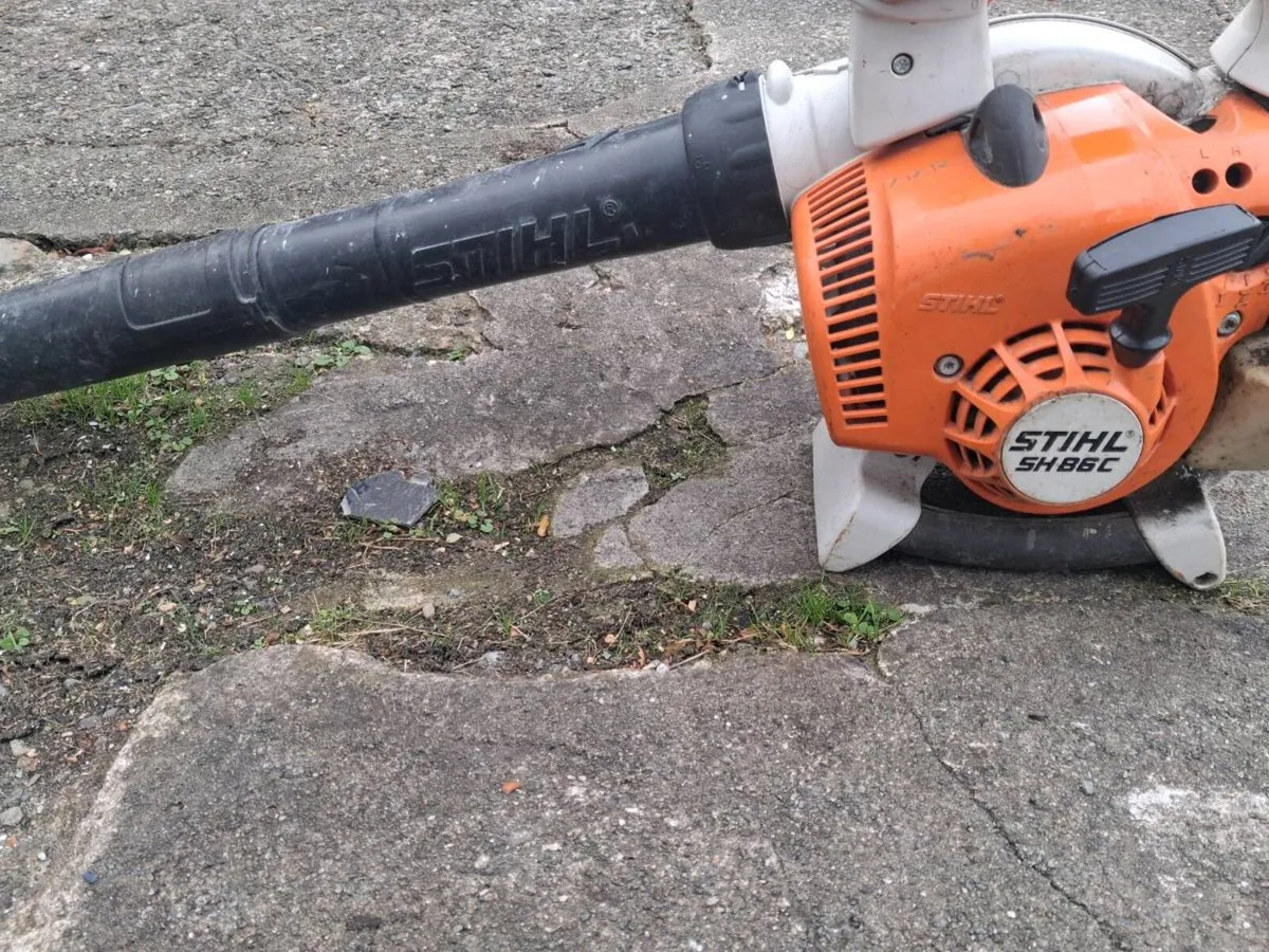 Stihl leaf blower - Image 1