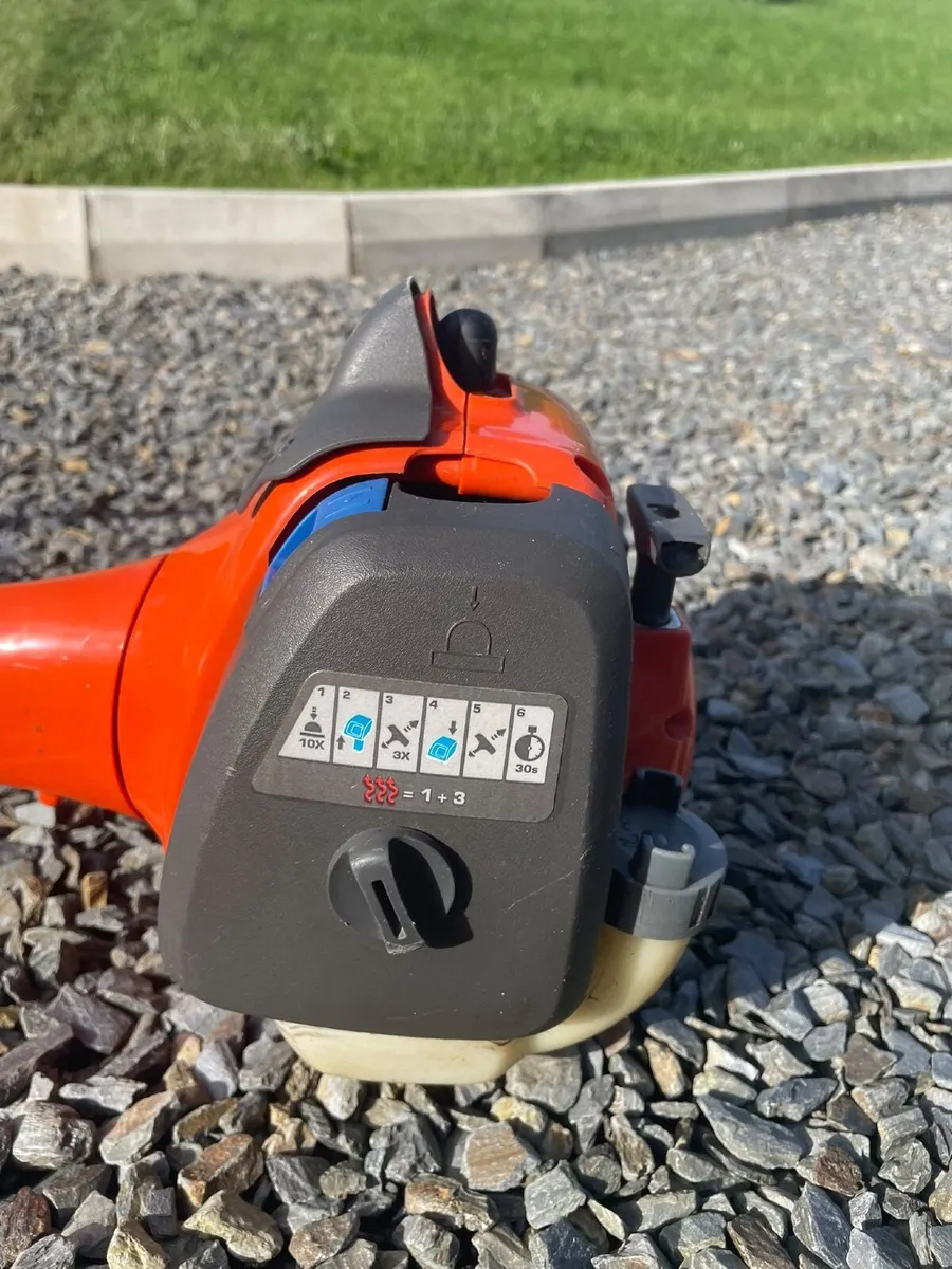 Husqvarna Strimmer 129R - Image 2