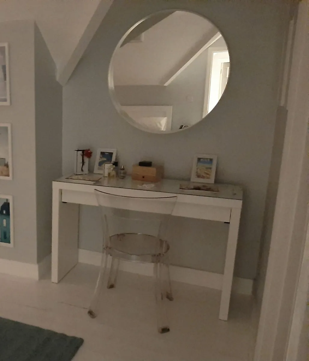 Dressing Table, Chair & Mirror - Image 1