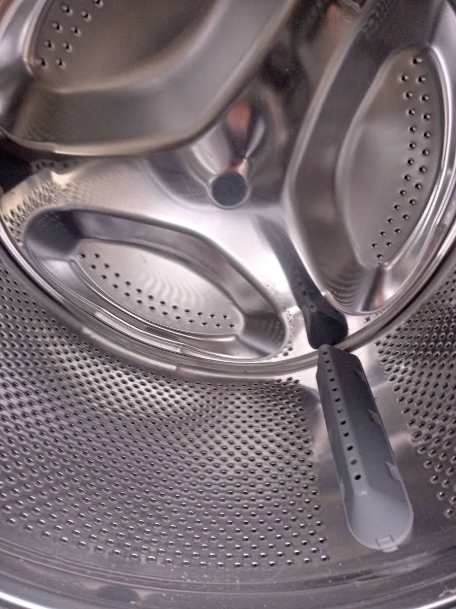 Washing machine - Image 2