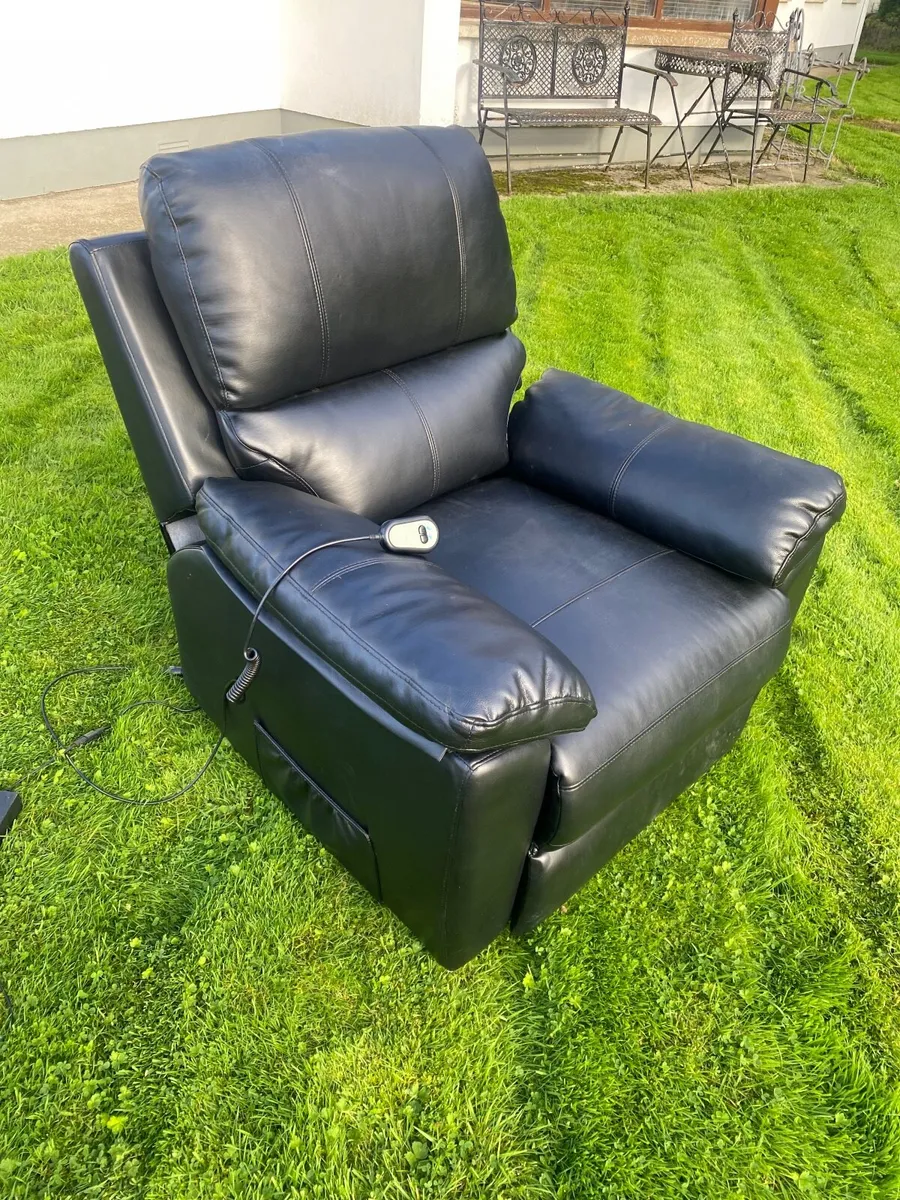 Electric Riser Recliner Mobility Chair - Image 3