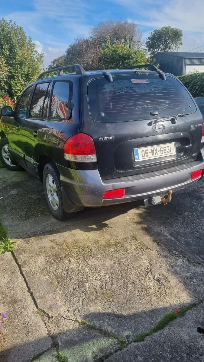 Hyundai Santa Fe 2005 - Image 3
