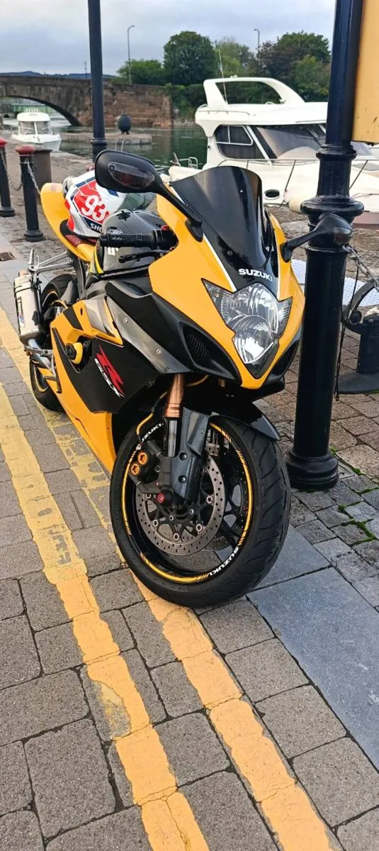 Suzuki GSX-R 1000 - Image 1