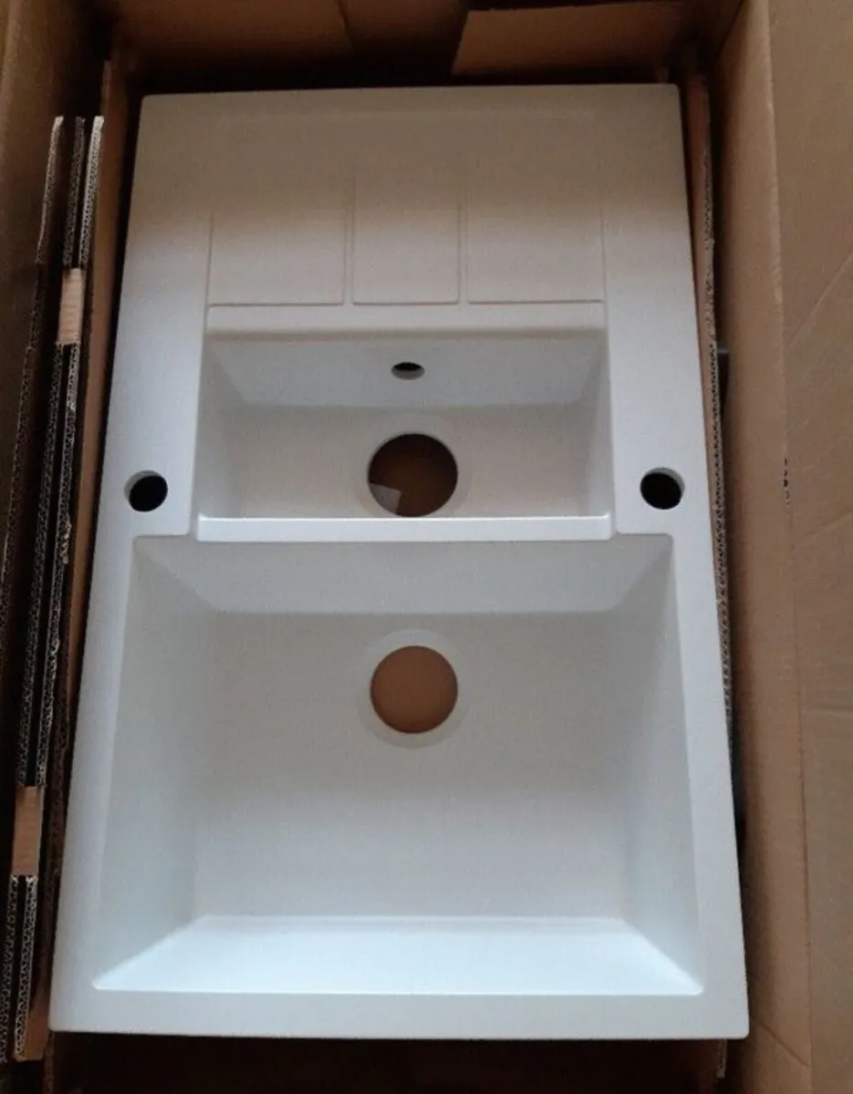 Brand new composite granite sink - Image 1