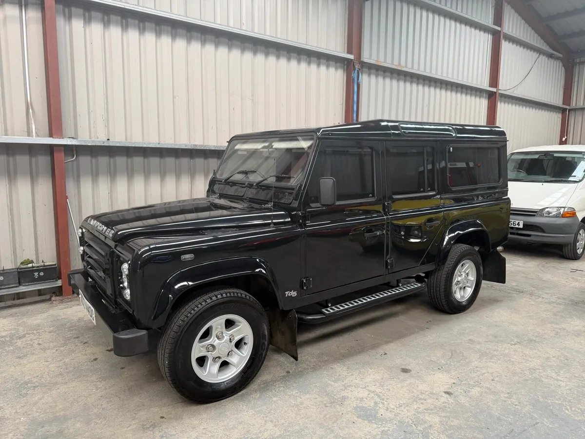 Landrover  defender  110 Td5 - Image 4