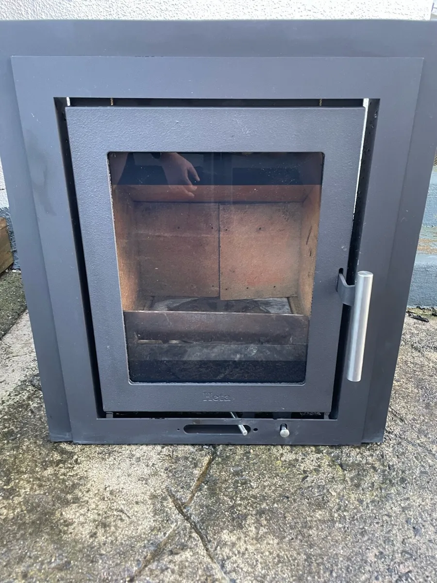Heta stove - Image 1