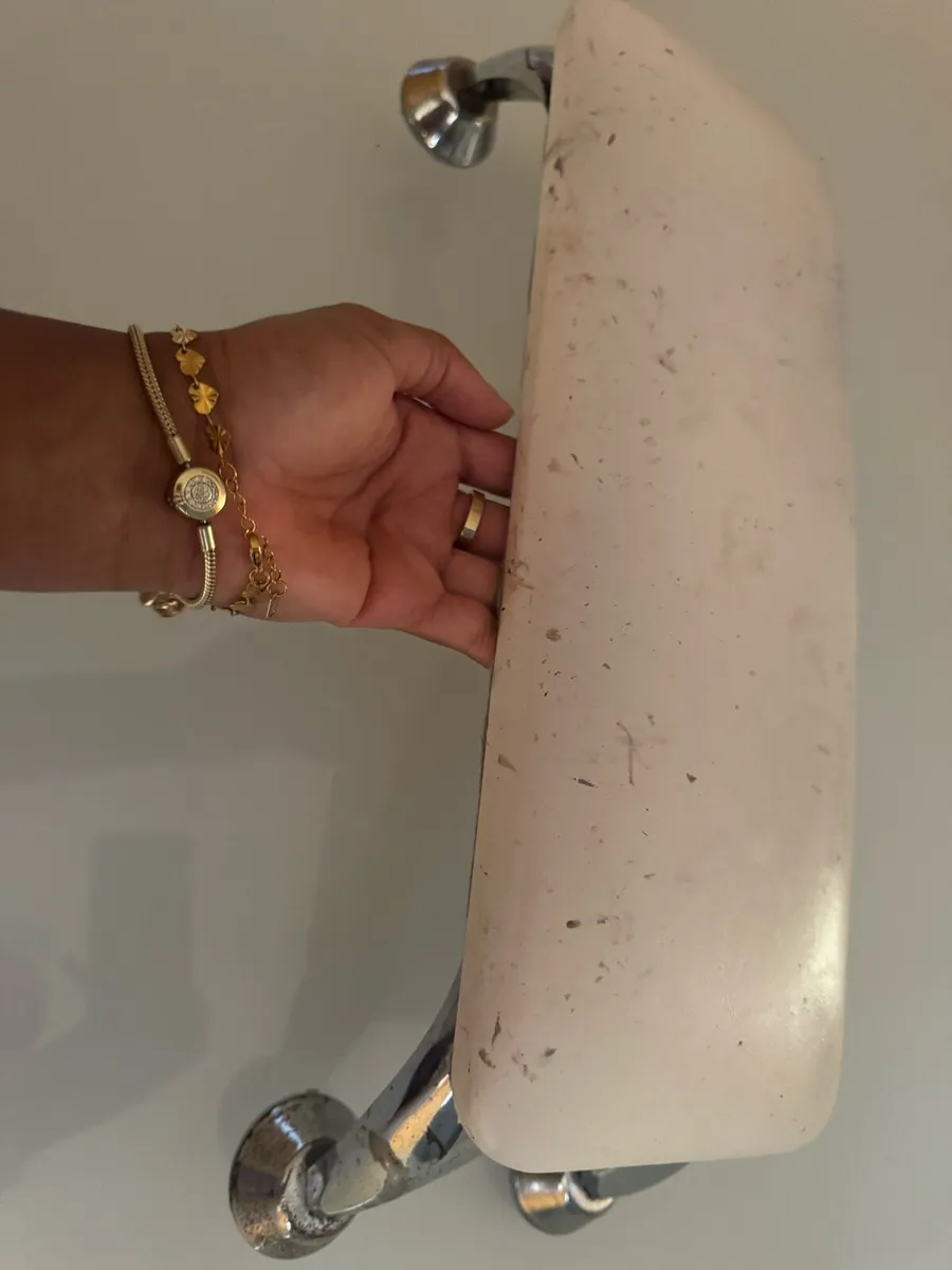 Nail Arm Rest - Image 2