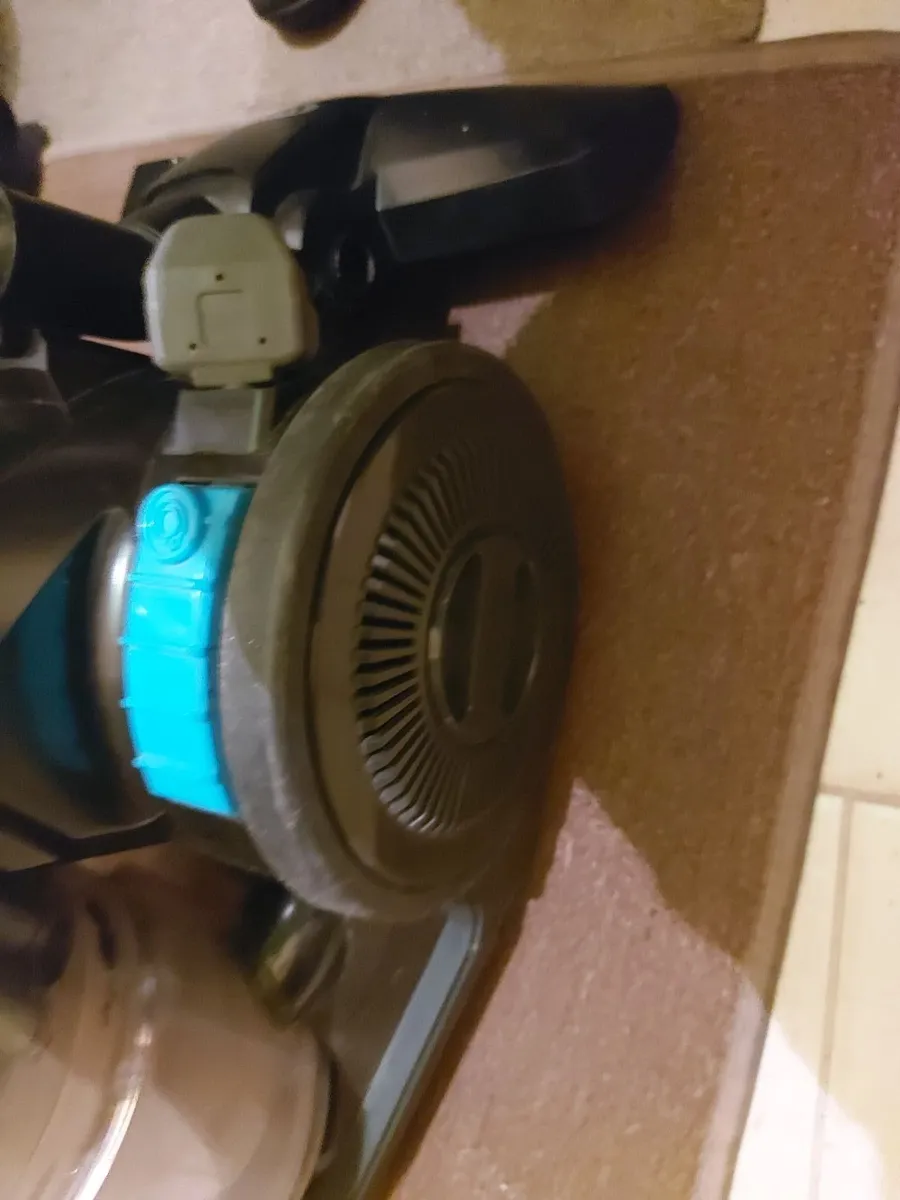 VAX Air Stretch Pet Vacuum Cleaner, Model CCQSASV1 - Image 4