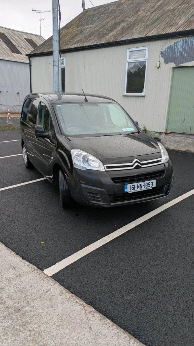 Citeron Berlingo Black Van 2016 - Image 2