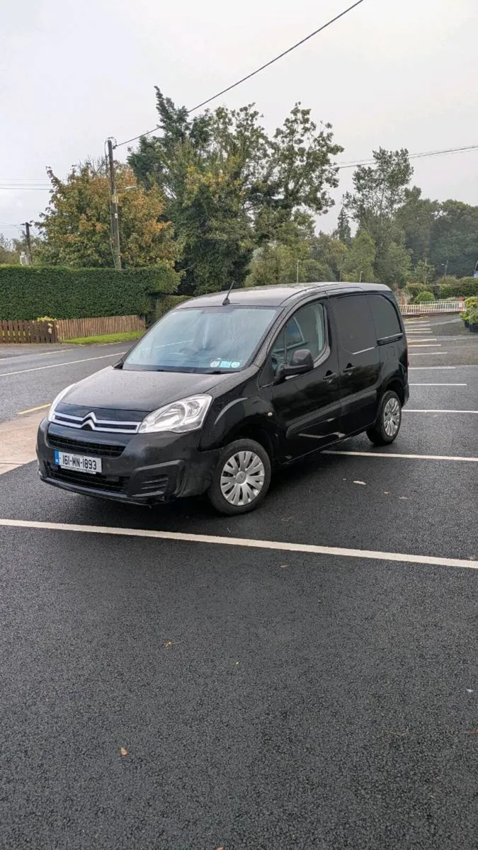 Citeron Berlingo Black Van 2016 - Image 3