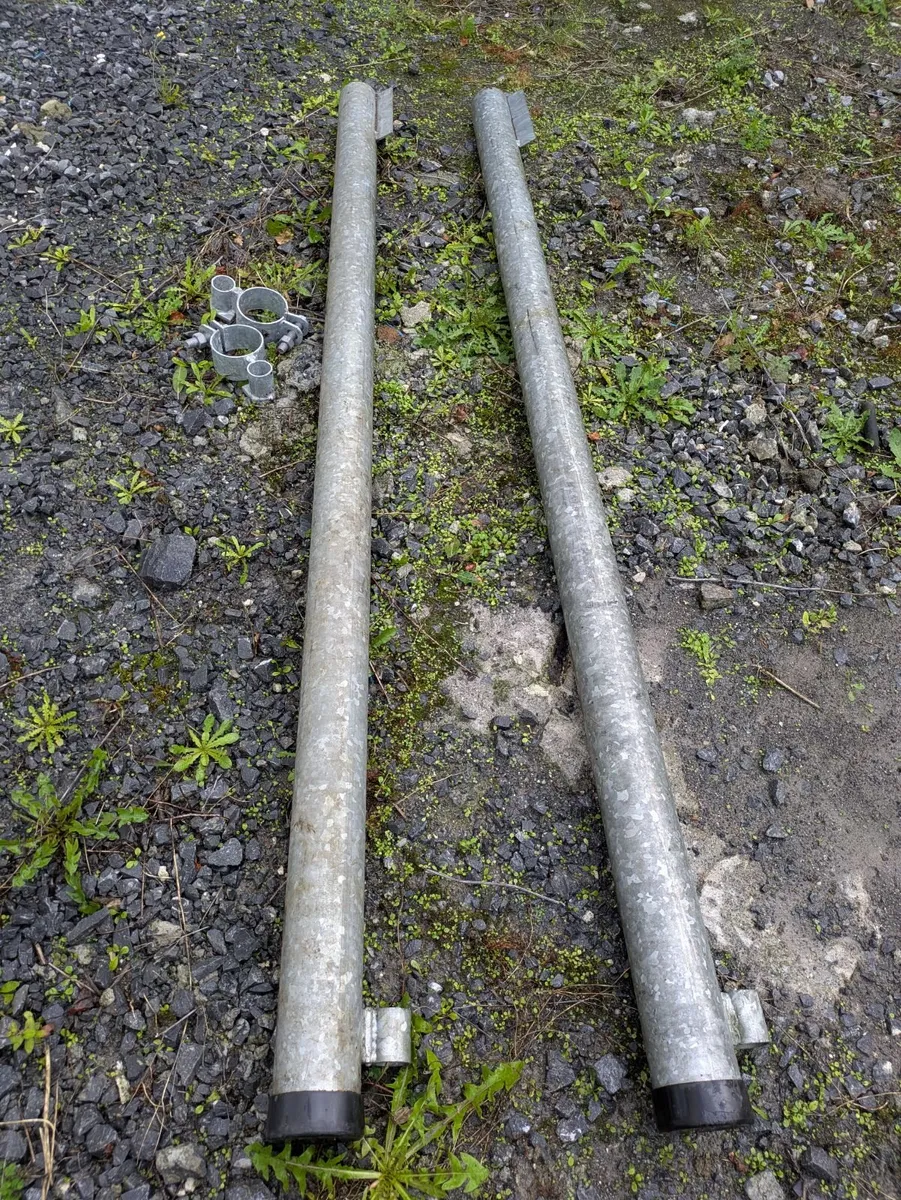 Galvanised Gate Posts & Hangers – Unused - Image 1