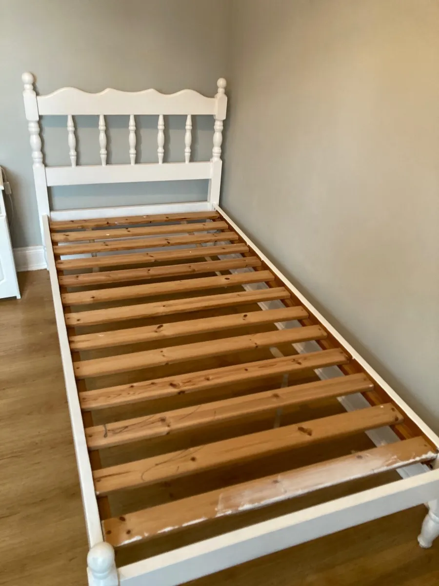 Single bed base - Image 1