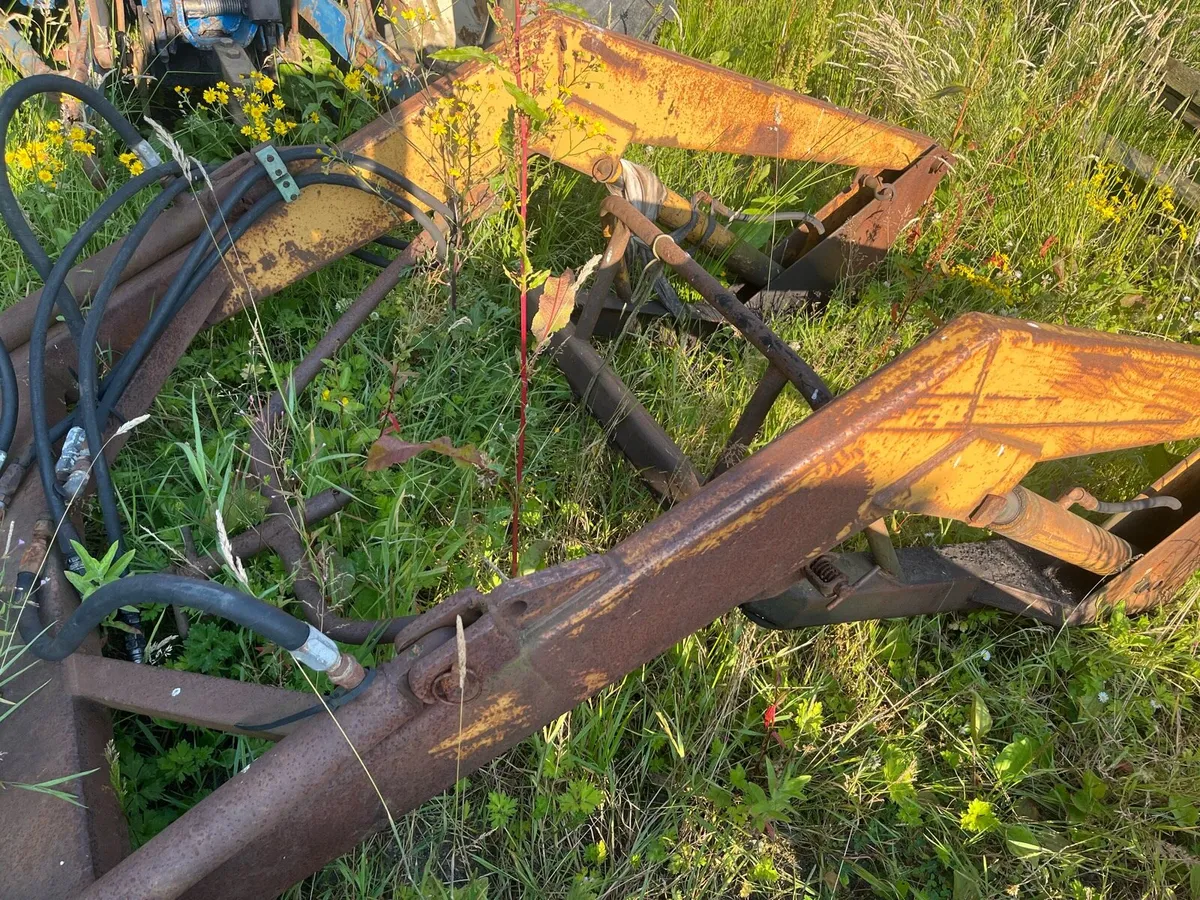 Front loaders - Image 4